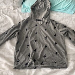 grey lightning bolt pattern hooded pullover sweatshirt